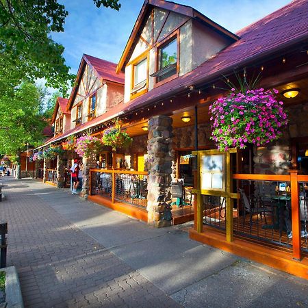 Bayshore Inn & Spa Waterton Exterior foto