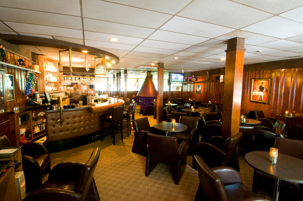 Bayshore Inn & Spa Waterton Restaurante foto